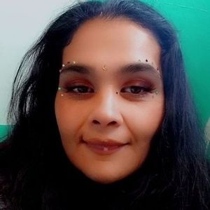 Meet your Posher, Maya